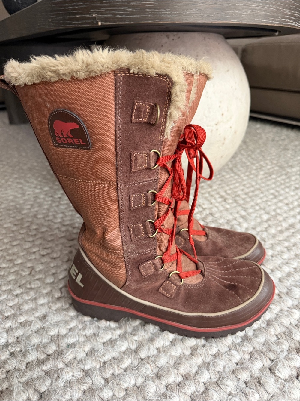Sorel Brown and Red Women's Lace-Up Winter Boots with Faux Fur Collar